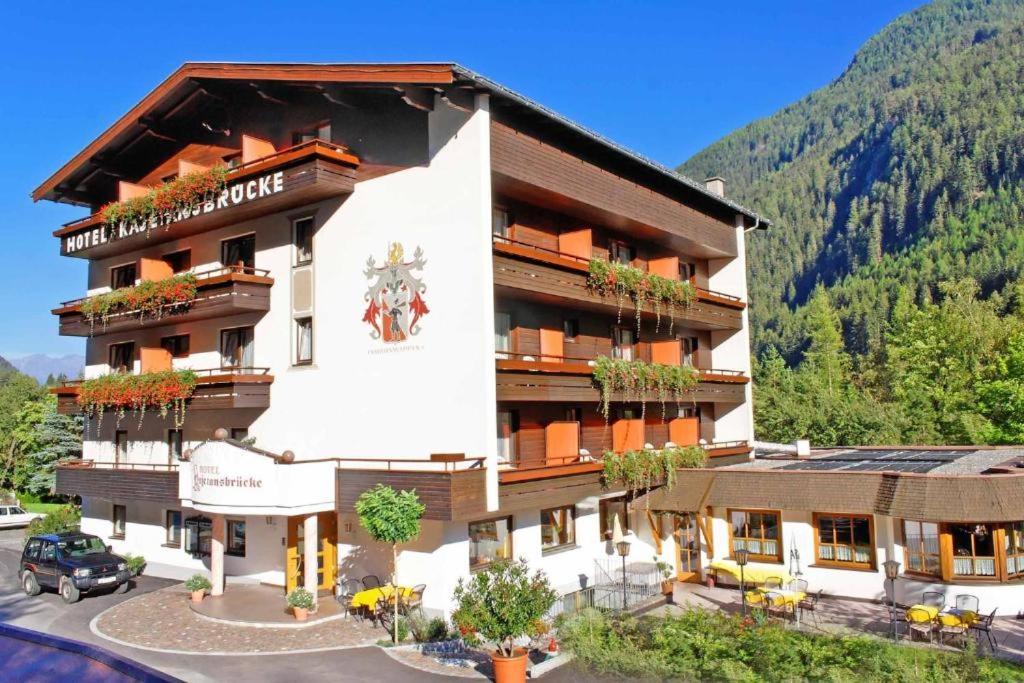 Hotel Kajetansbruecke 3*